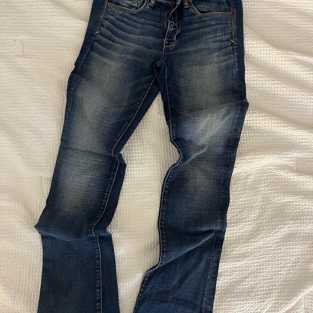 American Eagle Outfitters Dark Blue Jeans